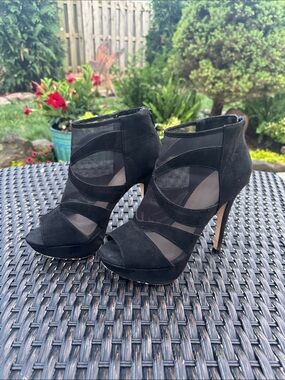 Mix No. 6 Black Suede and Mesh Cutout Peep-Toe Ankle Booties Size 8.5